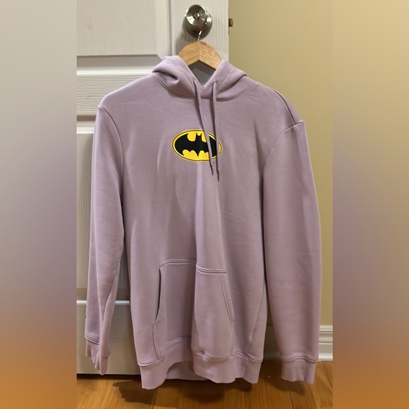 DC BATMAN HOODIE - Picture 2 of 3
